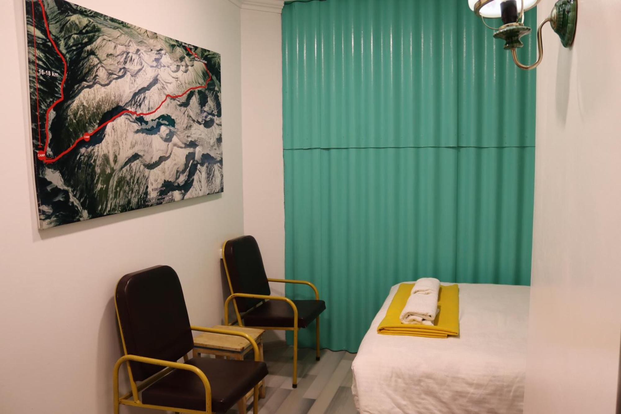 Duet Hostel & Hotel Karakol Pokoj fotografie